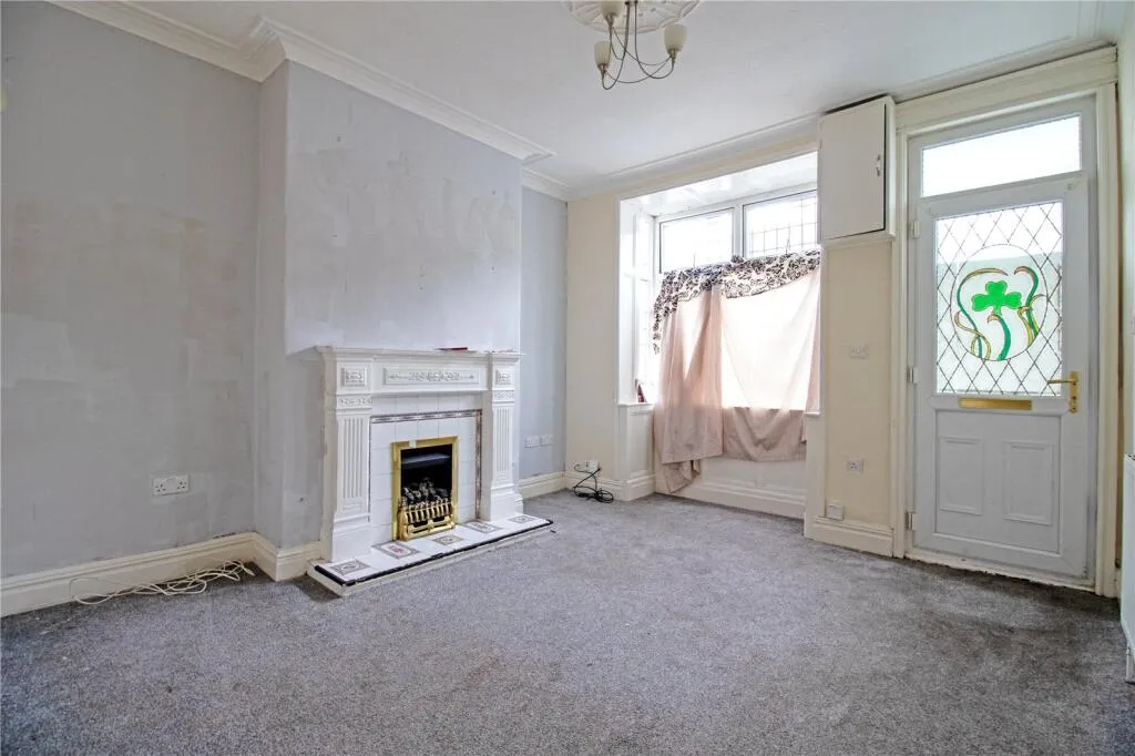 2 bed Terraced