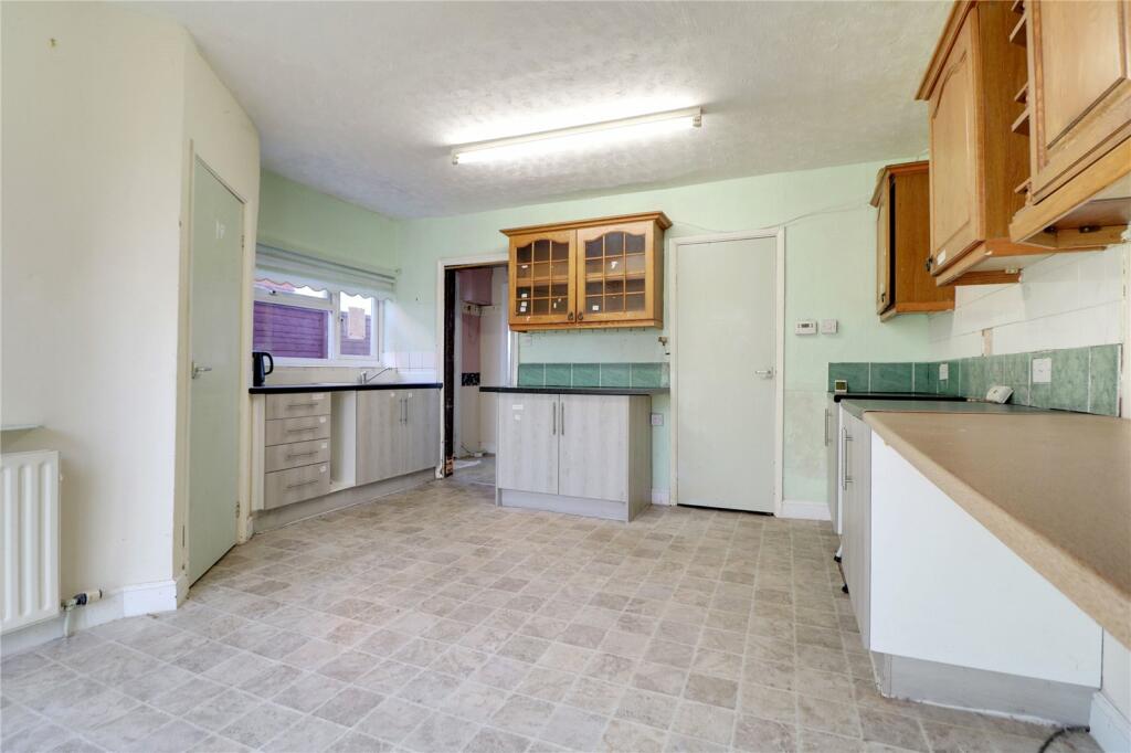 2 bed Semi-Detached