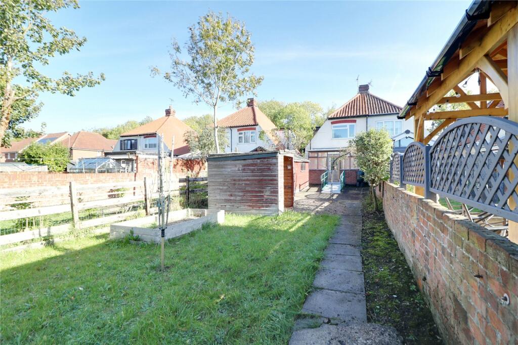 2 bed Semi-Detached