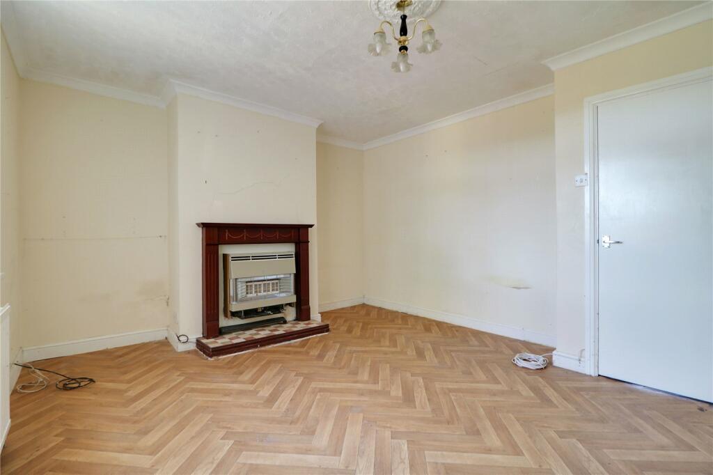 2 bed Semi-Detached