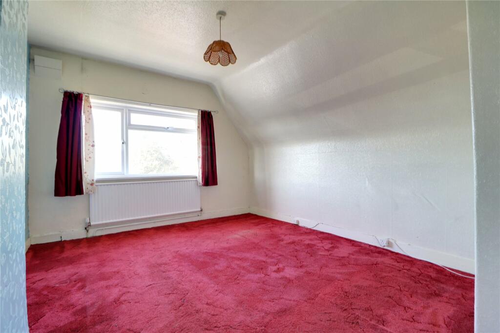 2 bed Semi-Detached