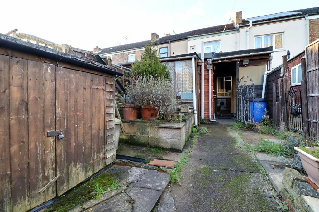 2 bed Terraced