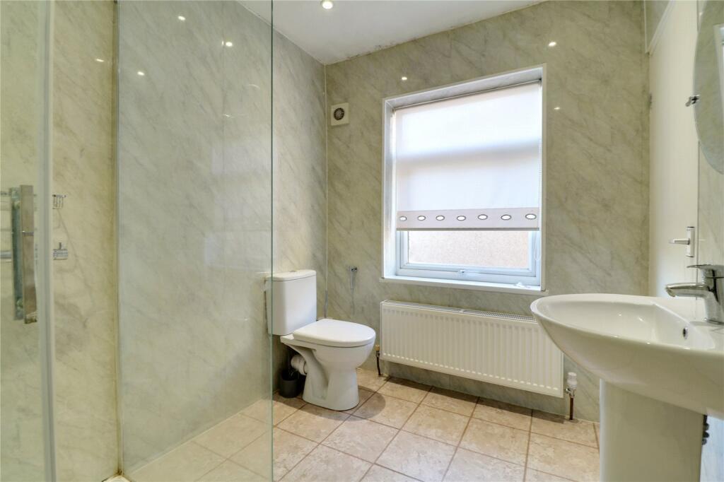 2 bed Semi-Detached