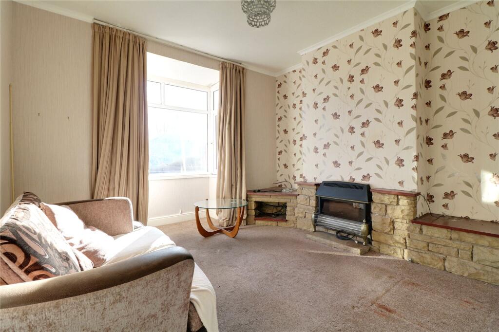 2 bed Semi-Detached