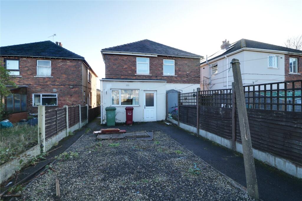 2 bed Semi-Detached