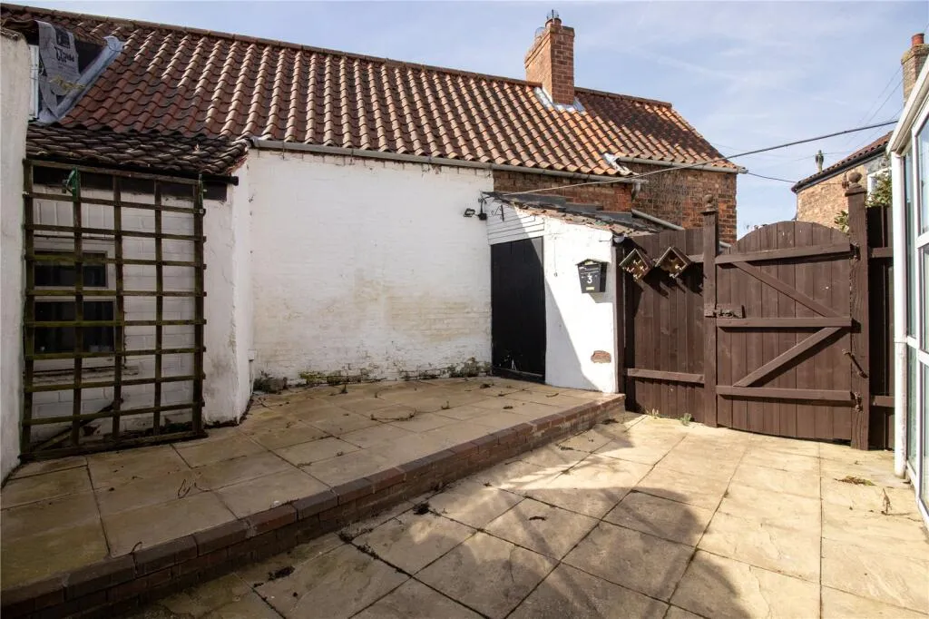 2 bed Terraced
