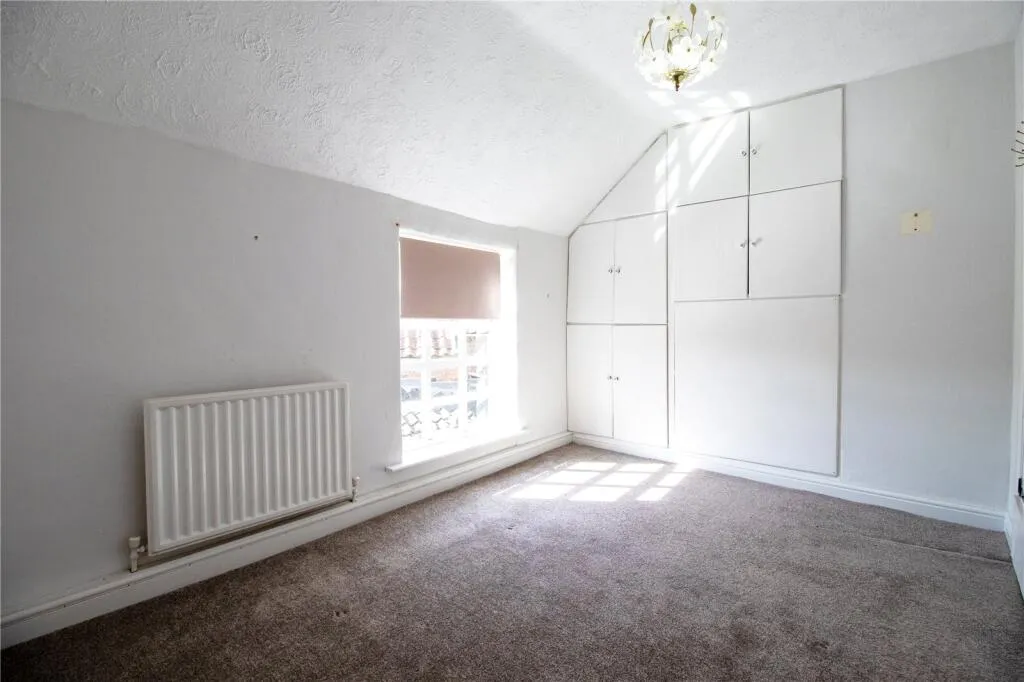 2 bed Terraced