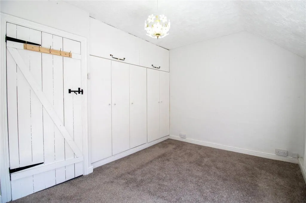 2 bed Terraced