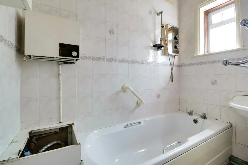 3 bed Semi-Detached