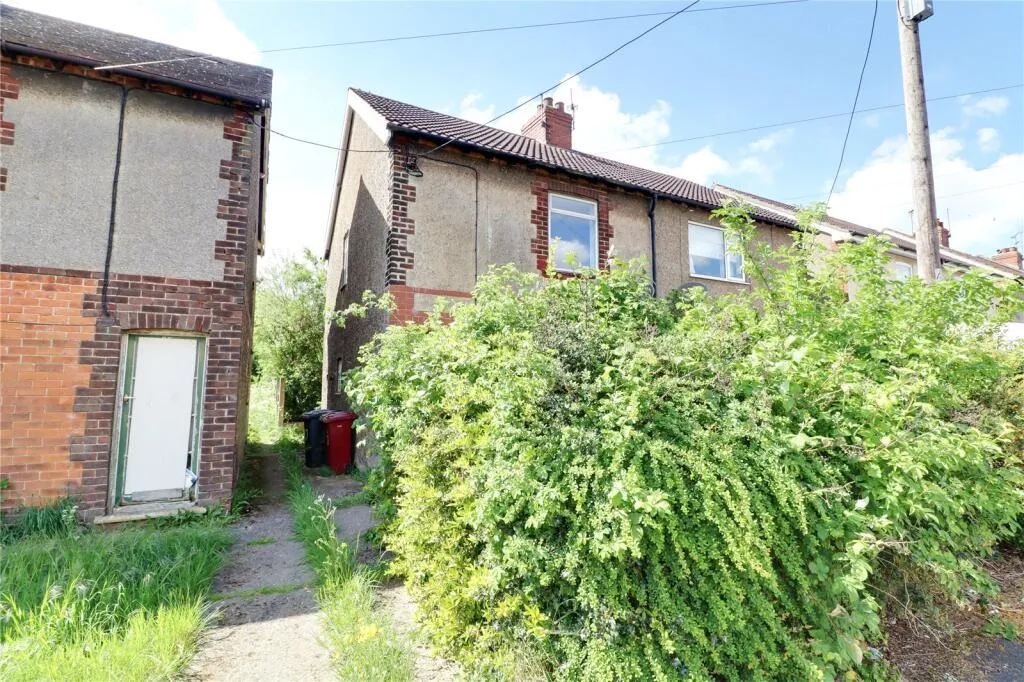 3 bed Semi-Detached