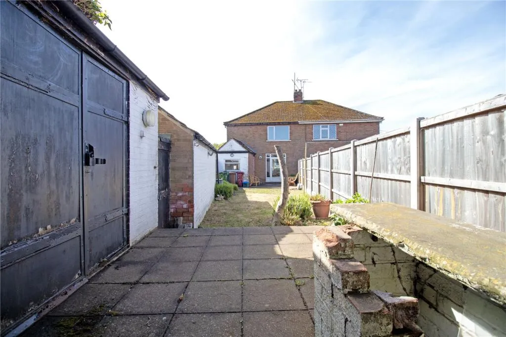 3 bed Semi-Detached