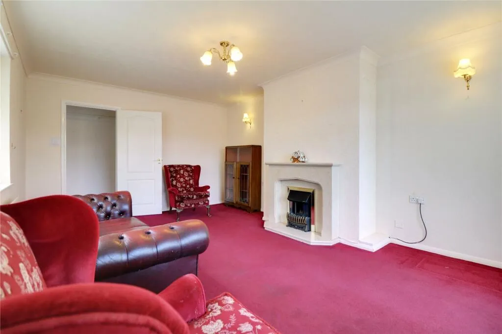 2 bed Detached Bungalow