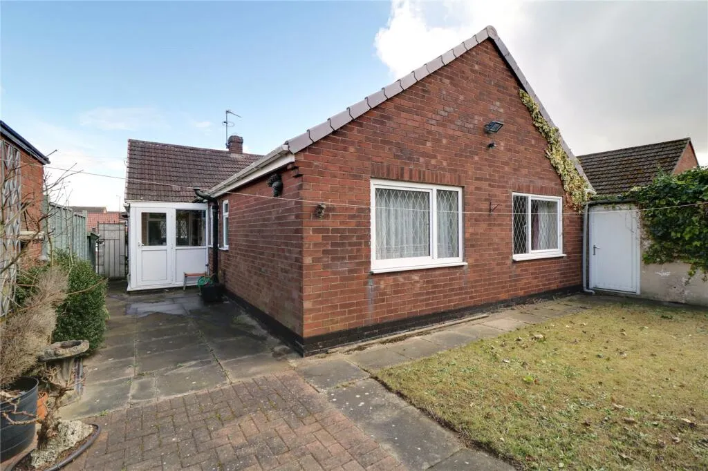 2 bed Detached Bungalow