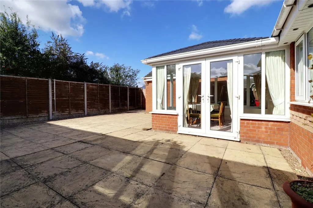 2 bed Bungalow