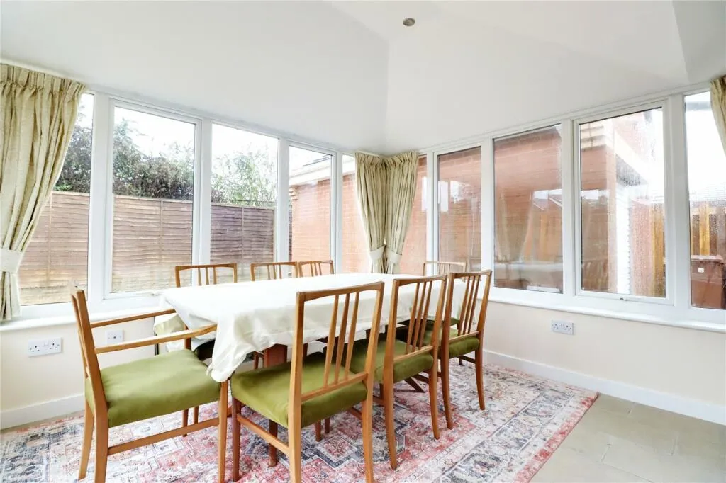 2 bed Bungalow