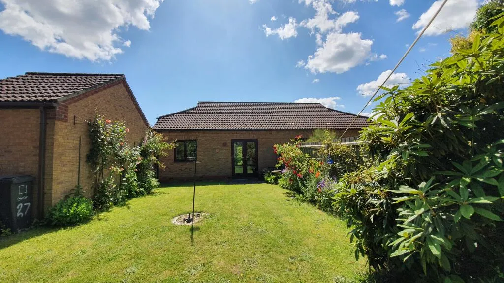 2 bed Bungalow