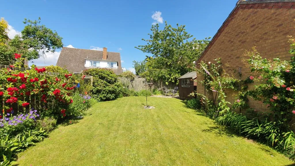 2 bed Bungalow