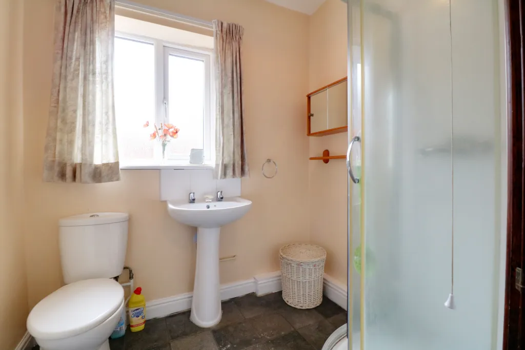 2 bed Bungalow
