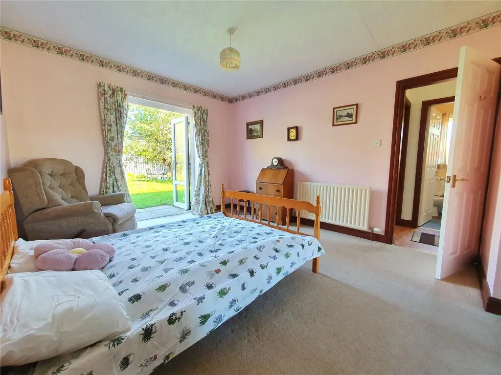 2 bed Bungalow