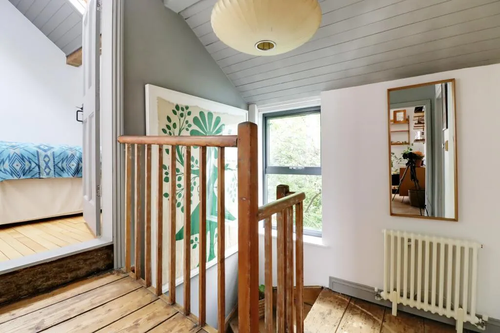 4 bed Link Detached House