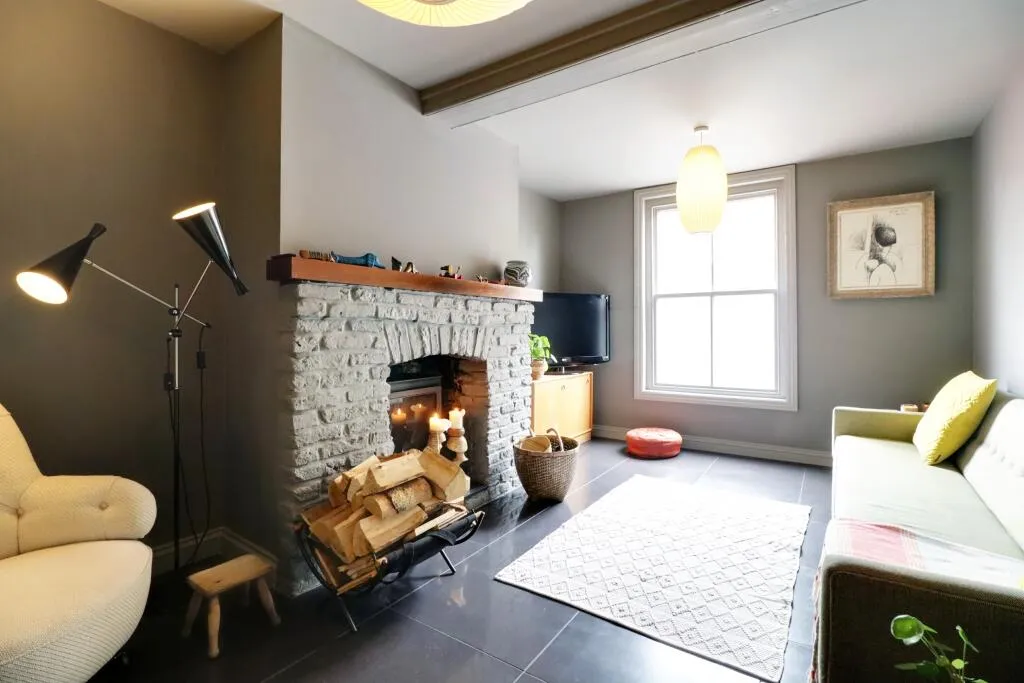 4 bed Link Detached House