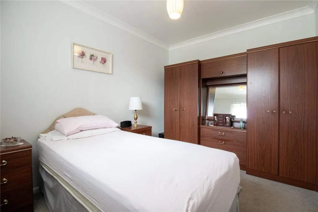 2 bed Detached Bungalow