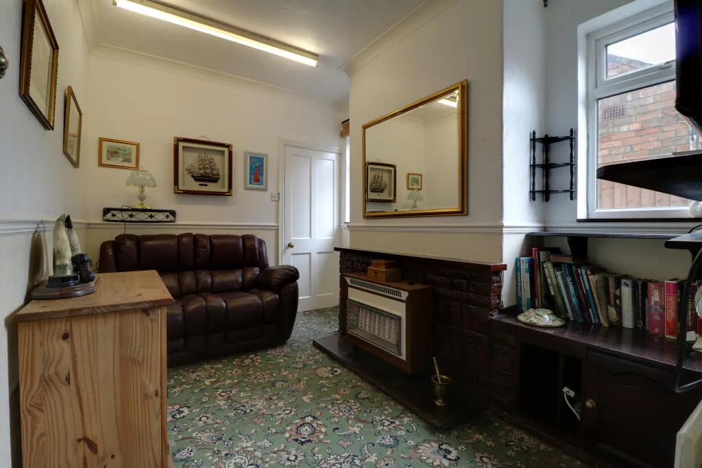2 bed Semi-Detached