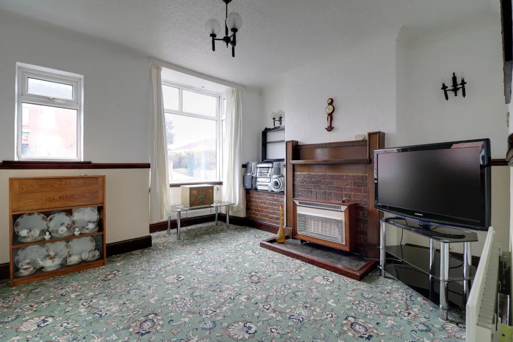 2 bed Semi-Detached