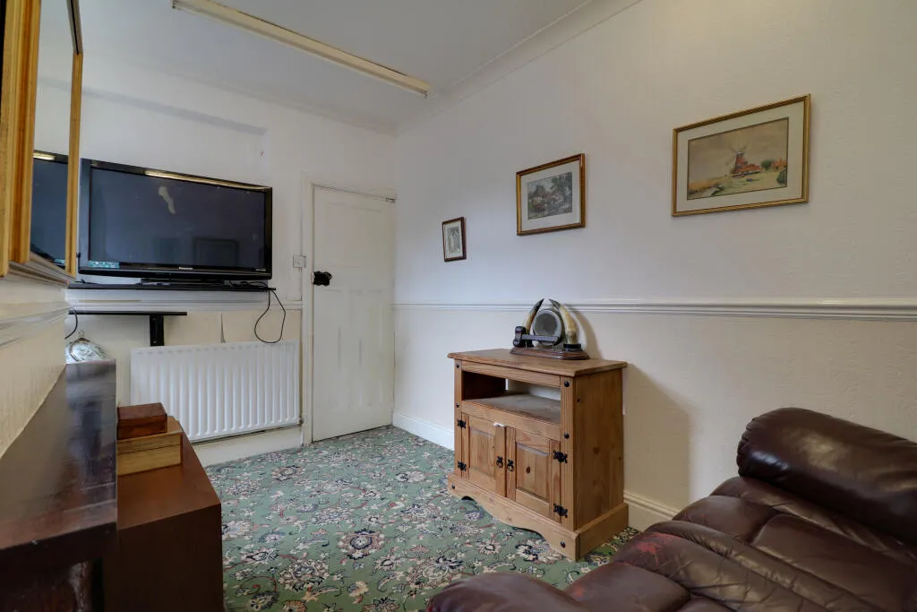 2 bed Semi-Detached