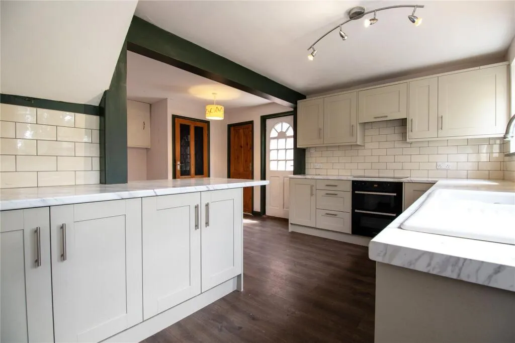 3 bed Semi-Detached