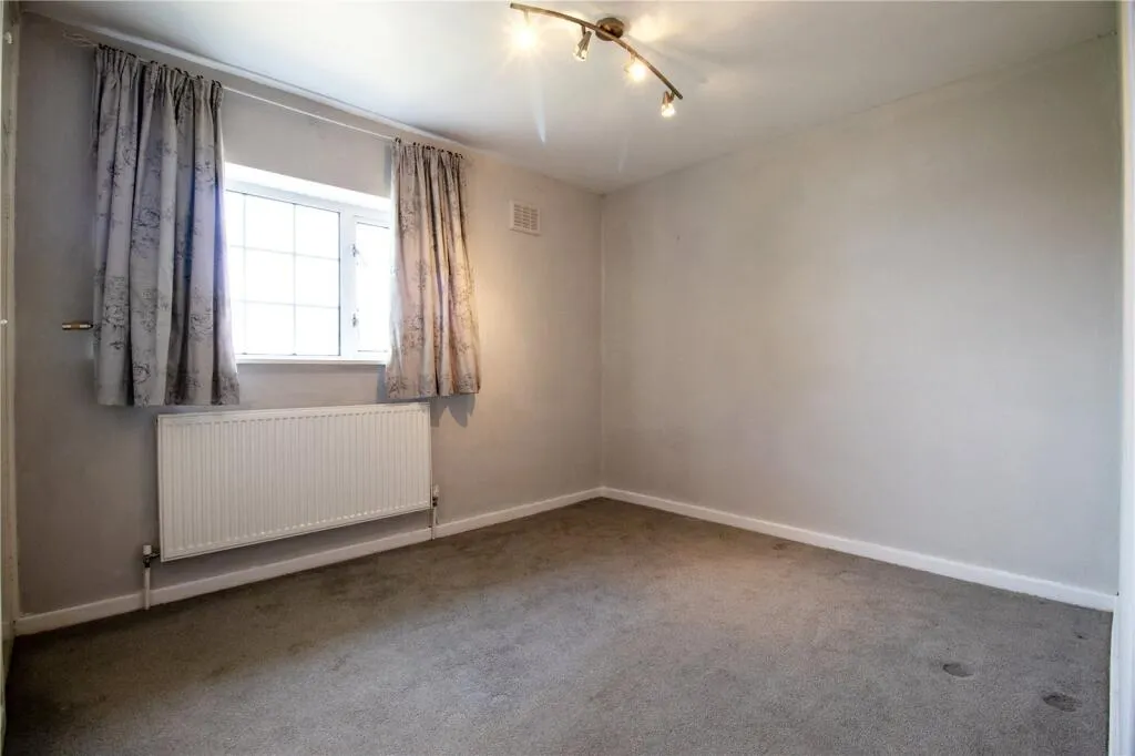 3 bed Semi-Detached