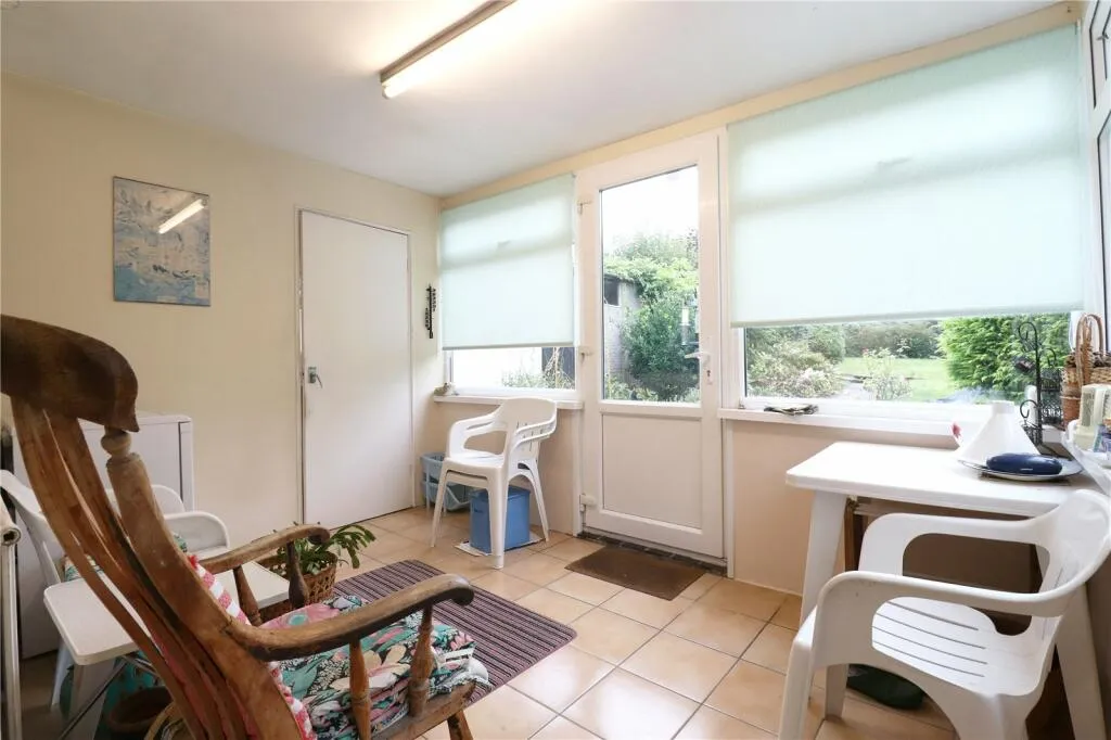 4 bed Detached