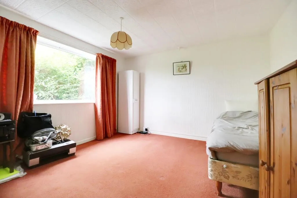 2 bed Detached Bungalow