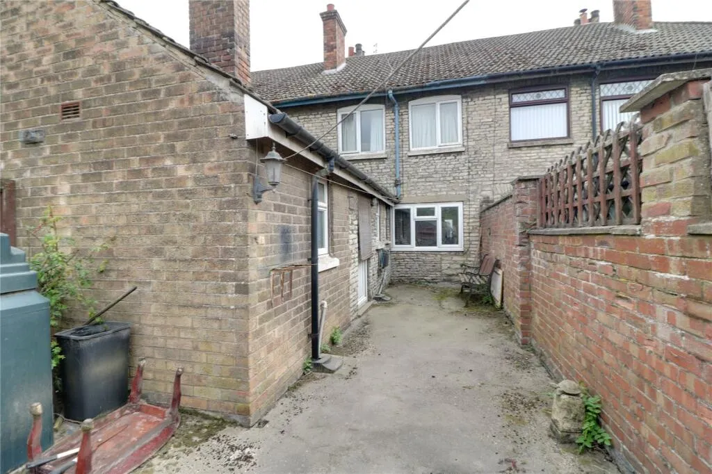 3 bed Terraced