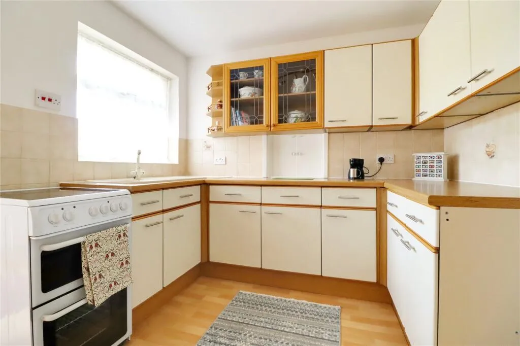 2 bed Detached Bungalow