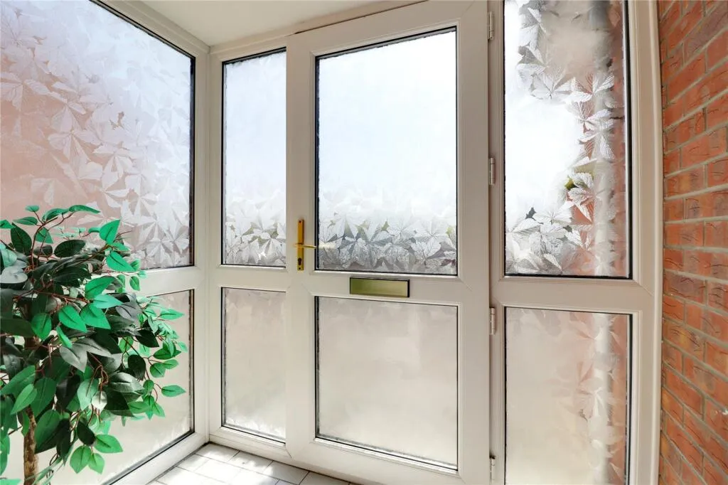 2 bed Detached Bungalow