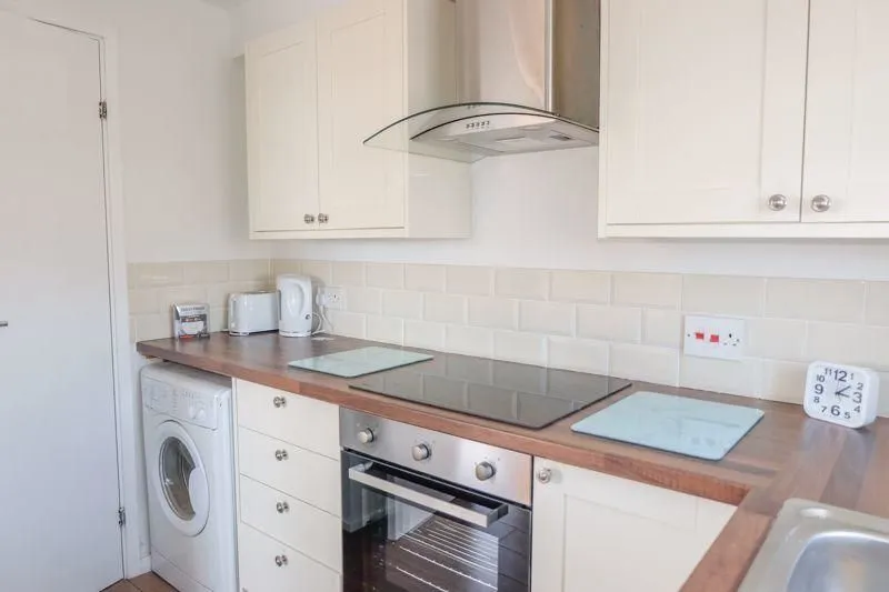 SUTTON COLDFIELD, West Midlands, B74 2DA - Online Auctions
