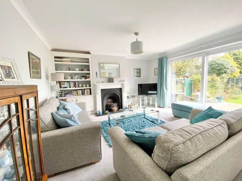 SUTTON COLDFIELD, West Midlands, B74 4SE - Online Auctions