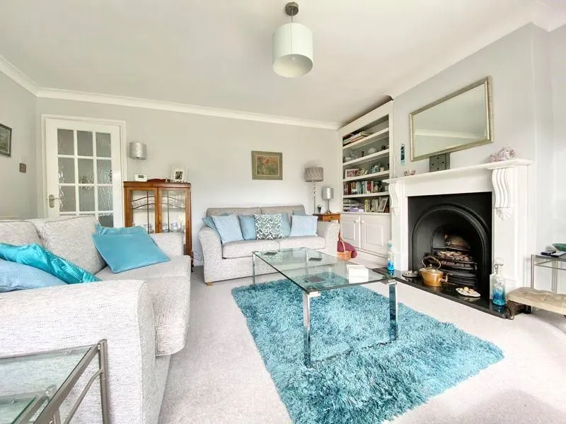 SUTTON COLDFIELD, West Midlands, B74 4SE - Online Auctions