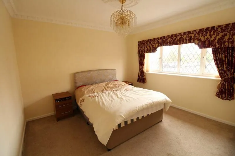 Walsall, West Midlands, WS8 7BT - Online Auctions