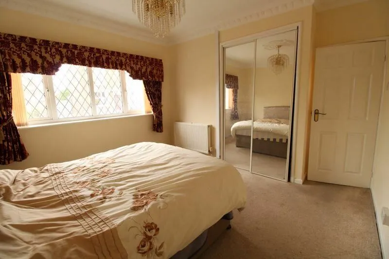 Walsall, West Midlands, WS8 7BT - Online Auctions