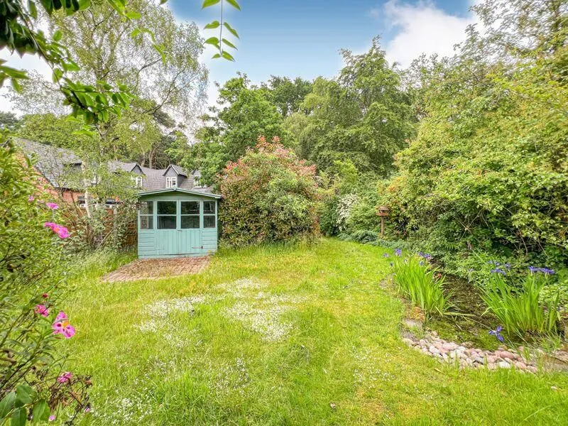 Sutton Coldfield, West Midlands, B74 3PH - Online Auctions