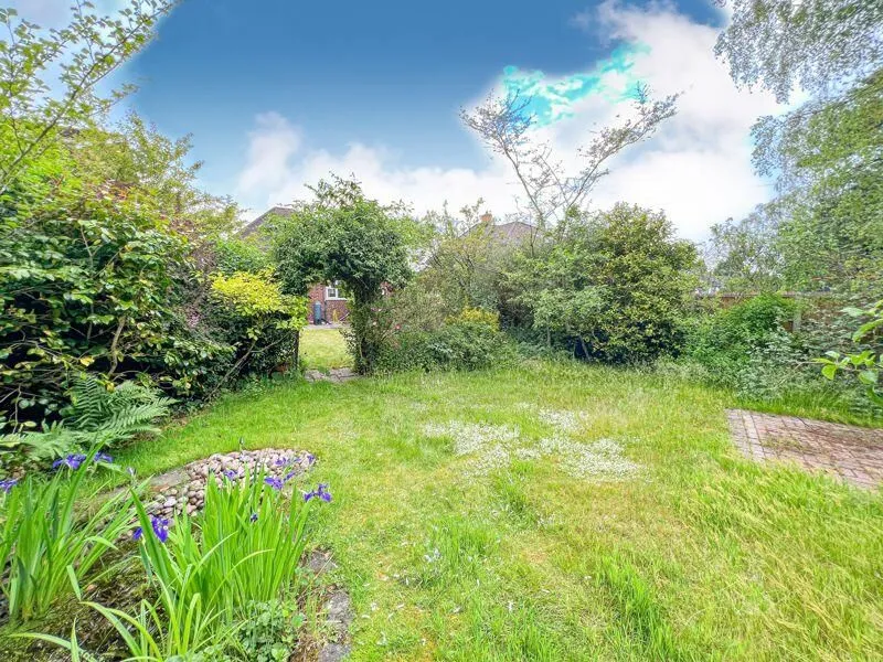 Sutton Coldfield, West Midlands, B74 3PH - Online Auctions