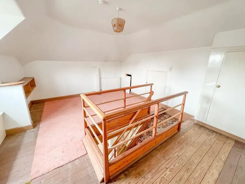 Sutton Coldfield, West Midlands, B74 3PH - Online Auctions