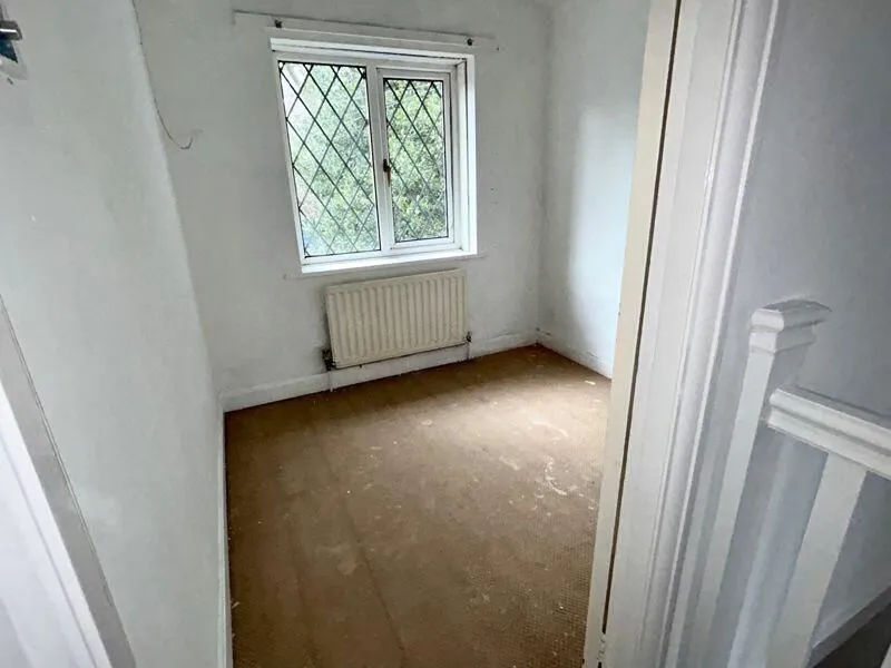 Sutton Coldfield, West Midlands, B73 5BD - Online Auctions
