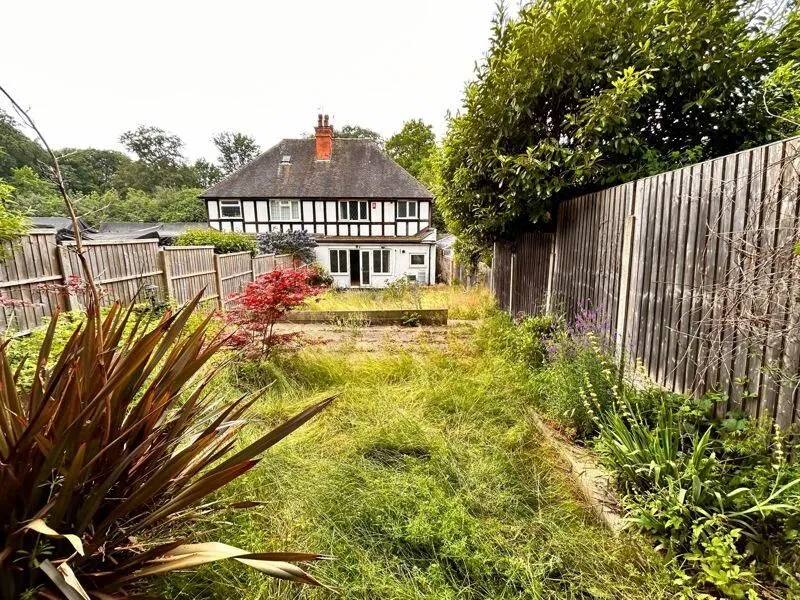 Sutton Coldfield, West Midlands, B73 5BD - Online Auctions