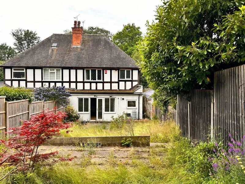 Sutton Coldfield, West Midlands, B73 5BD - Online Auctions