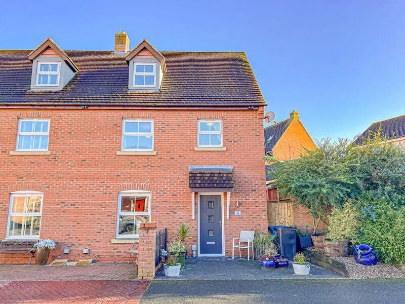 Lichfield, Staffordshire, WS13 6NS - Online Auctions