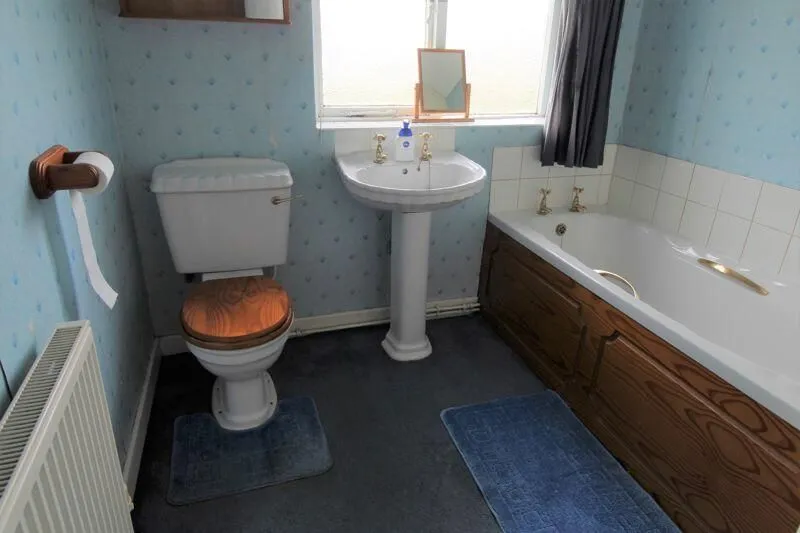 Walsall, West Midlands, WS8 7PG - Online Auctions
