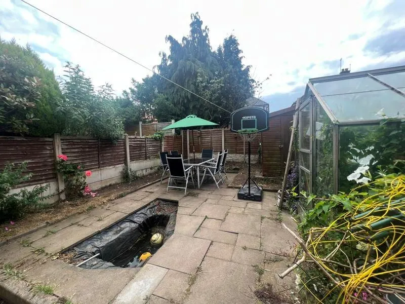 Birmingham, West Midlands, B43 7AT - Online Auctions